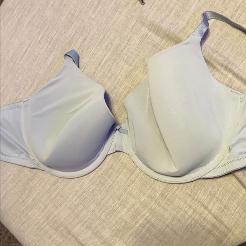 auden bra